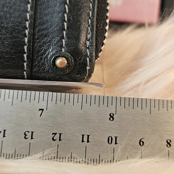 Chloe Paddington Leather Black Gold Full Zip Long Wallet W/ Working Padlock Key - Picture 14 of 16